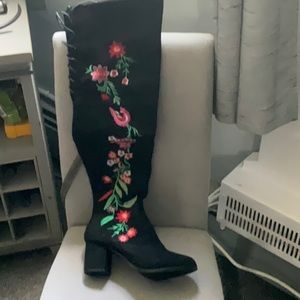 2 Lips Two Black Embroidered Net The Knee Boots